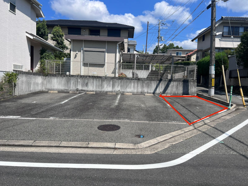 箕面のペットホテル駐車場