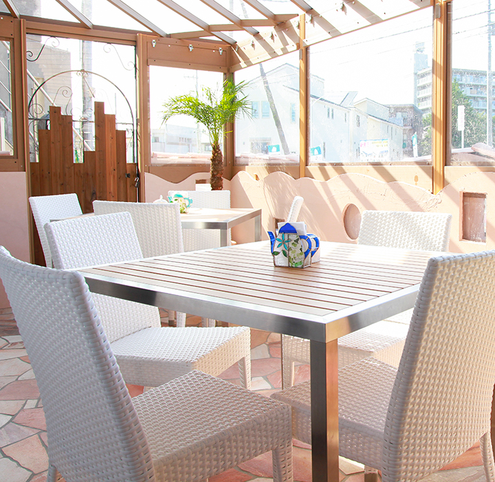 ワンちゃんと一緒に入れる柏市の『コズミックパラソルカフェ』に行ってきました