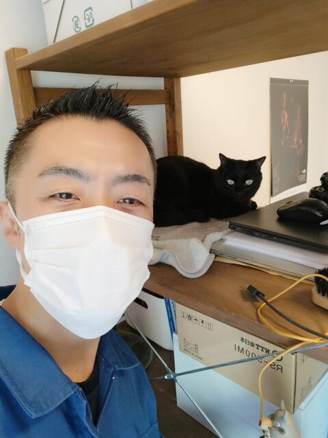 中野区 お得意様  ちょっぴりビビリな黒猫ちゃん  お世話レポート🐈